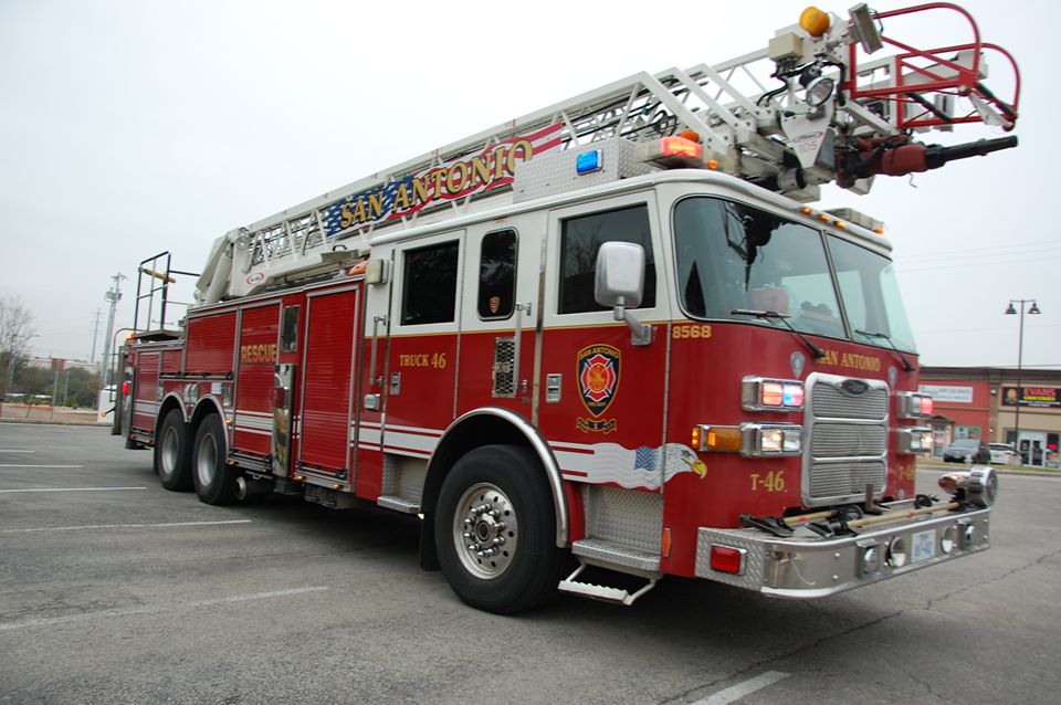 firetruck visiting a Preschool & Daycare Serving San Antonio, TX