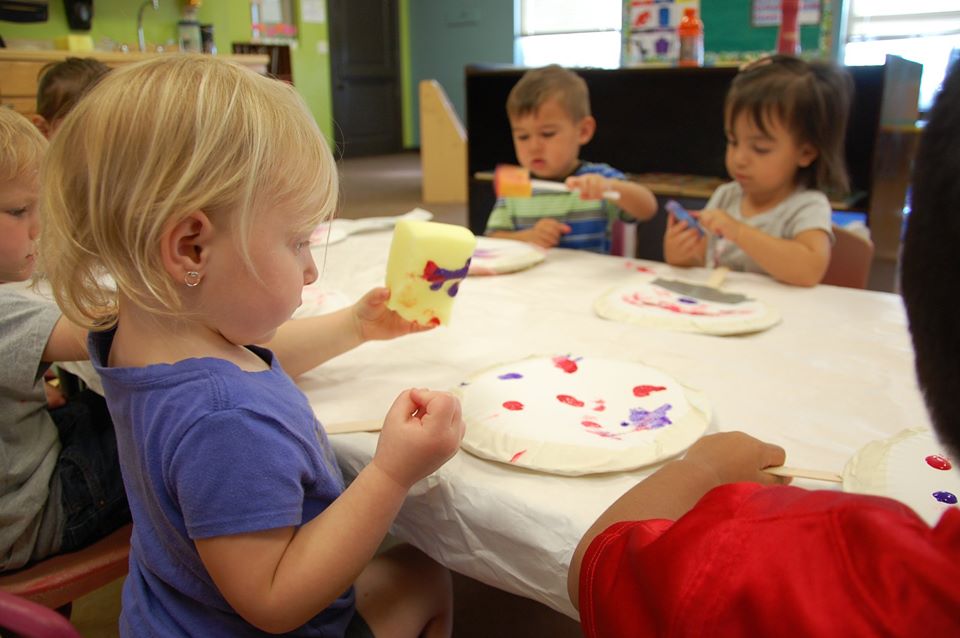 toddlers doing art at a Preschool & Daycare Serving San Antonio, TX